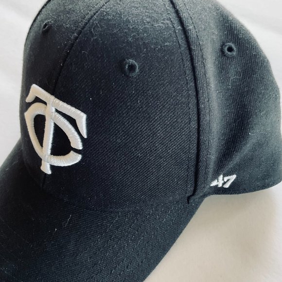 47 BRAND Youth Adjustable Cap "Minnesota Twins" NWOT - Picture 5 of 5